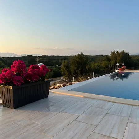 Villa Stone House With Private Infinity Pool