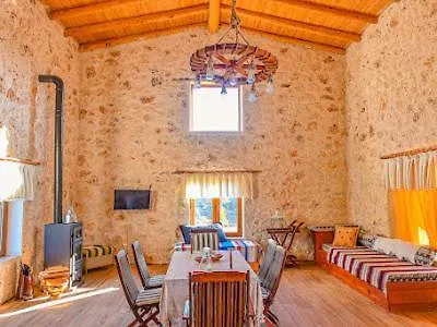 וילה Stone House With Private Infinity Pool *